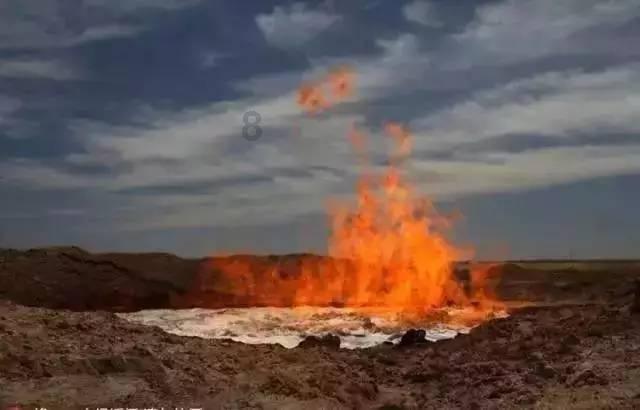 过年放烟花爆竹会引发安全事故，该禁吗？游戏画面