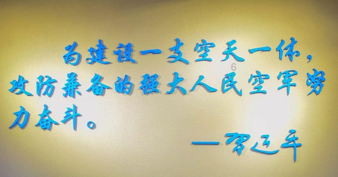 时尚公主做美甲