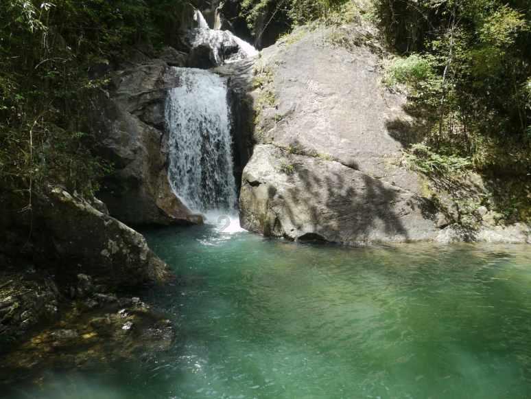 逃离撒丁岛